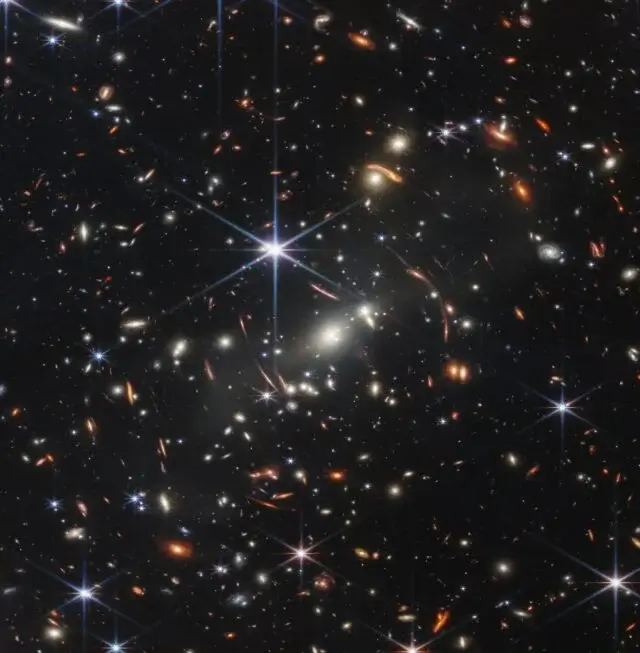 Galaxy Cluster SMACS 073